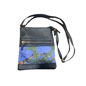 Realtree Girl Small Crossbody Camo Bag Woods Black Blue